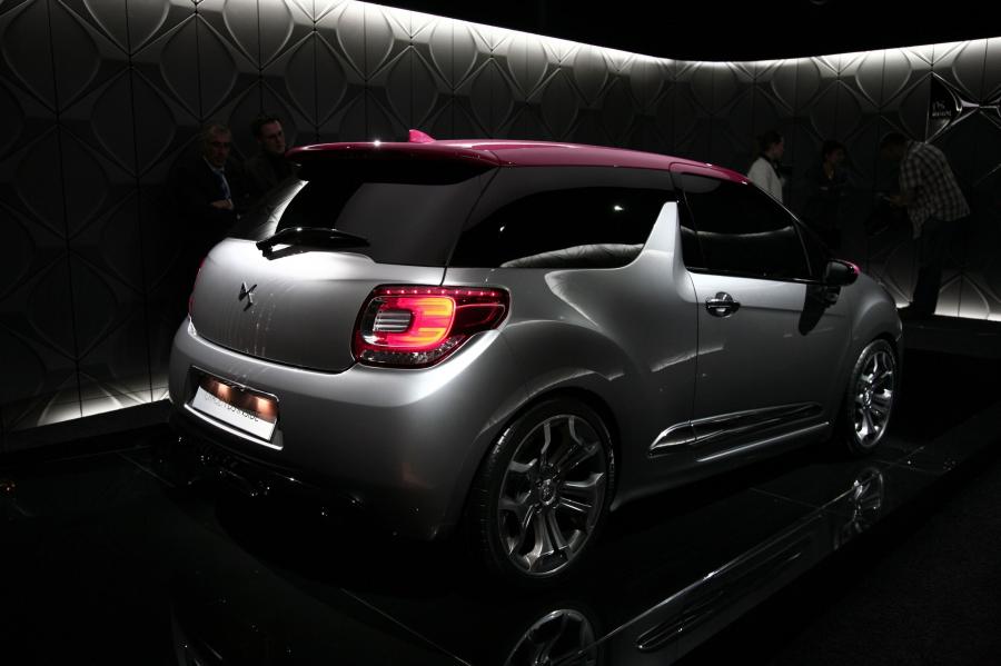  Citroen DS3 Inside Concept 2009 года  (фото 24 из 122)